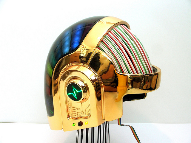 Réplica do capacete de Daft Punk